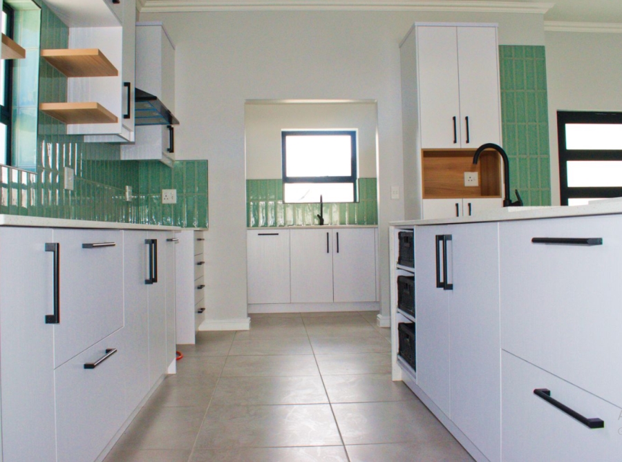 3 Bedroom Property for Sale in Shelley Point Western Cape